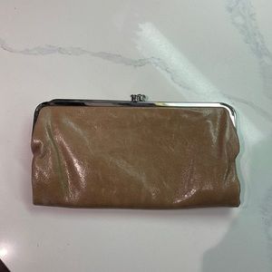 HOBO Lauren Clutch Wallet